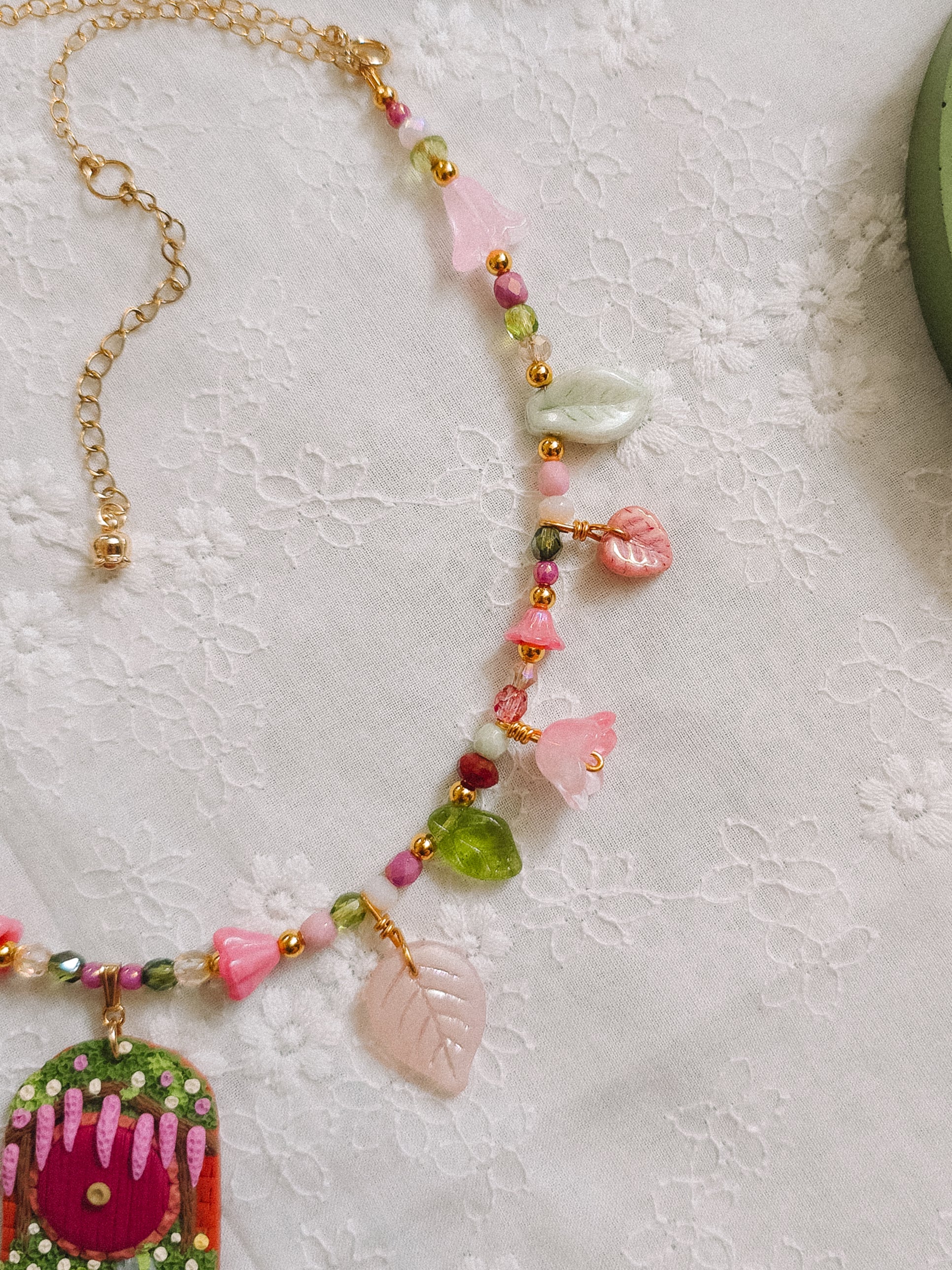 Maroon Door Glass Beaded Chain Necklace